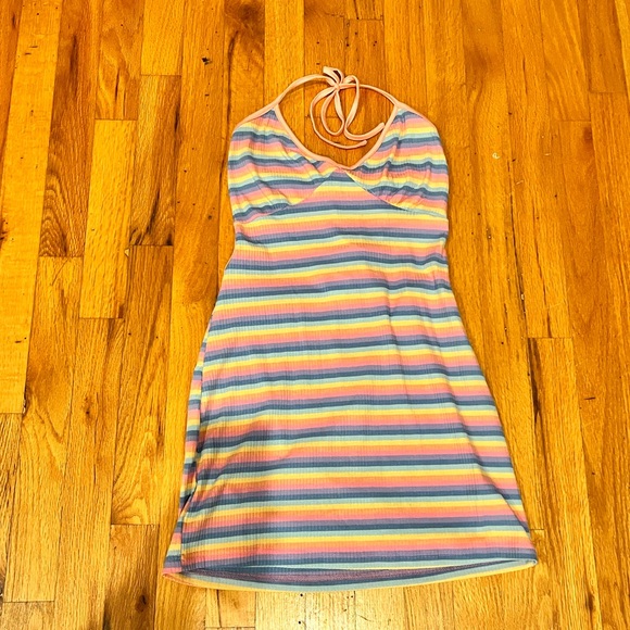 Dress - Picture 2 of 3